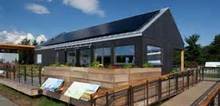 Small2_solar_array_on_a_house