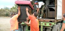 Small2_unloading___unpacking
