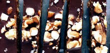 Small2_mushroom-chocolate-bar-ingredients