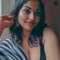 Small_alia_sharma